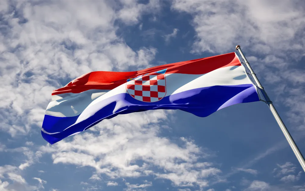 croatia-receives-over-42000-schengen-visa-applications-in-its-first-year-as-member.jpg