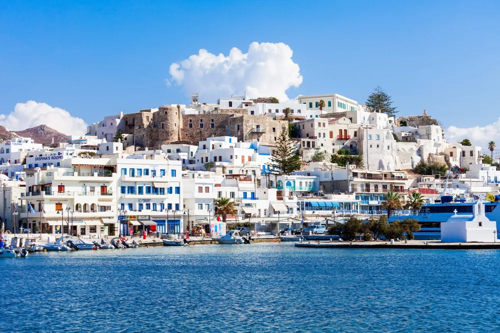 rhodes-sees-surge-in-turkish-tourists-after-greece-expands-visa-on-arrival-scheme.jpg rhodes-sees-surge-in-turkish-tourists-after-greece-expands-visa-on-arrival-scheme.jpg