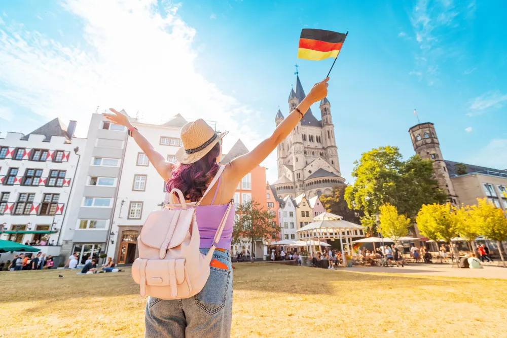 germany-sets-new-citizenship-record-with-over-291000-naturalisations-in-2024 germany-sets-new-citizenship-record-with-over-291000-naturalisations-in-2024